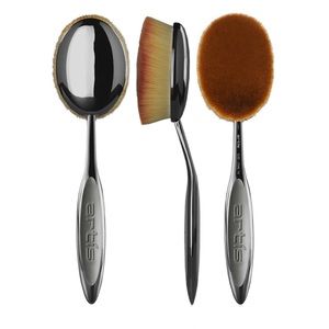 Artis Brush- Next Generation Elite Smoke Oval 10 Brush